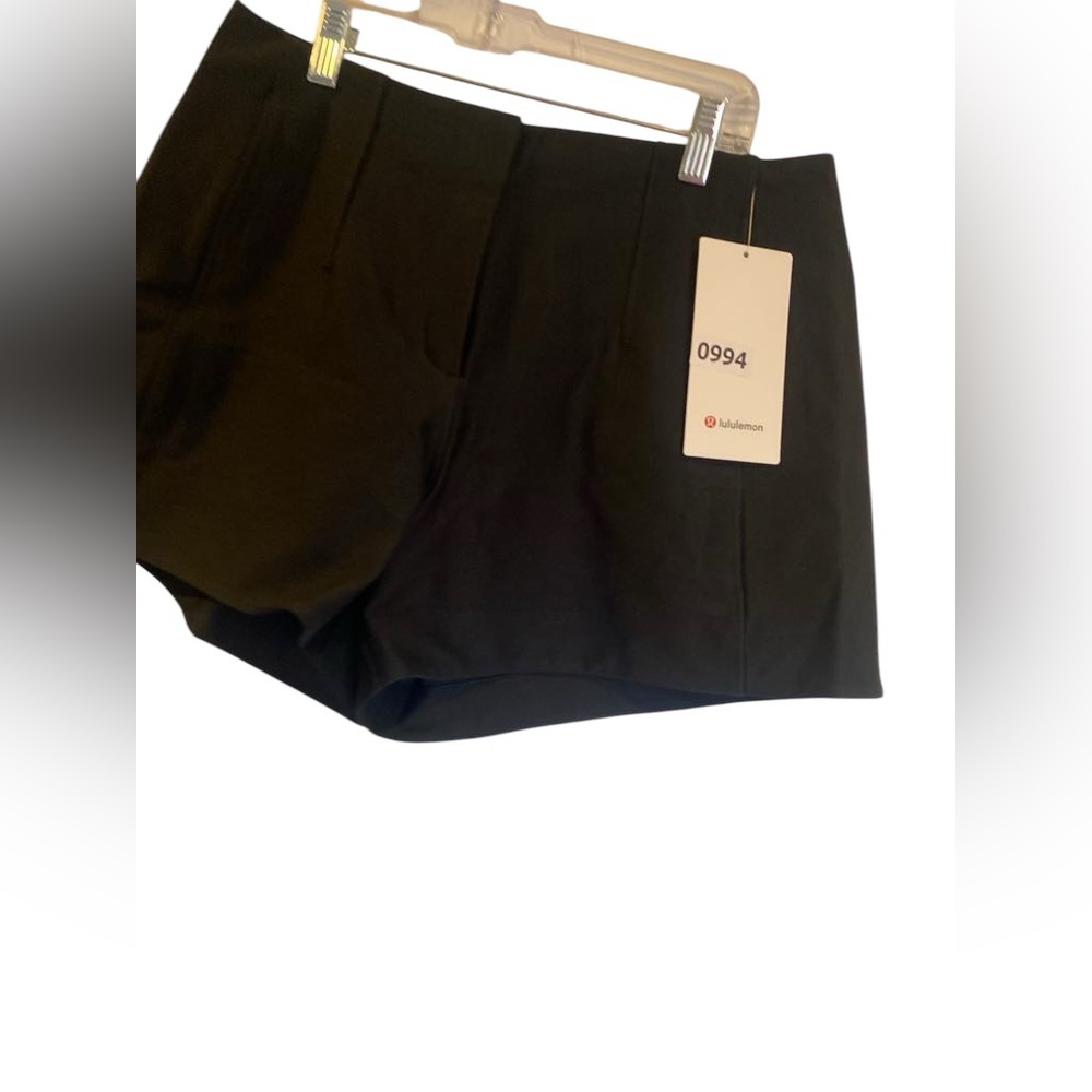 lululemon athletica Black Athletic Shorts Tailored Fit - Picture 3 of 4